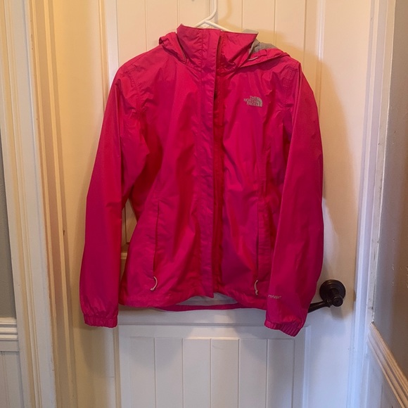 Clean, like new North Face rain jacket. Please contact for questions. Thanks!! - Picture 1 of 3